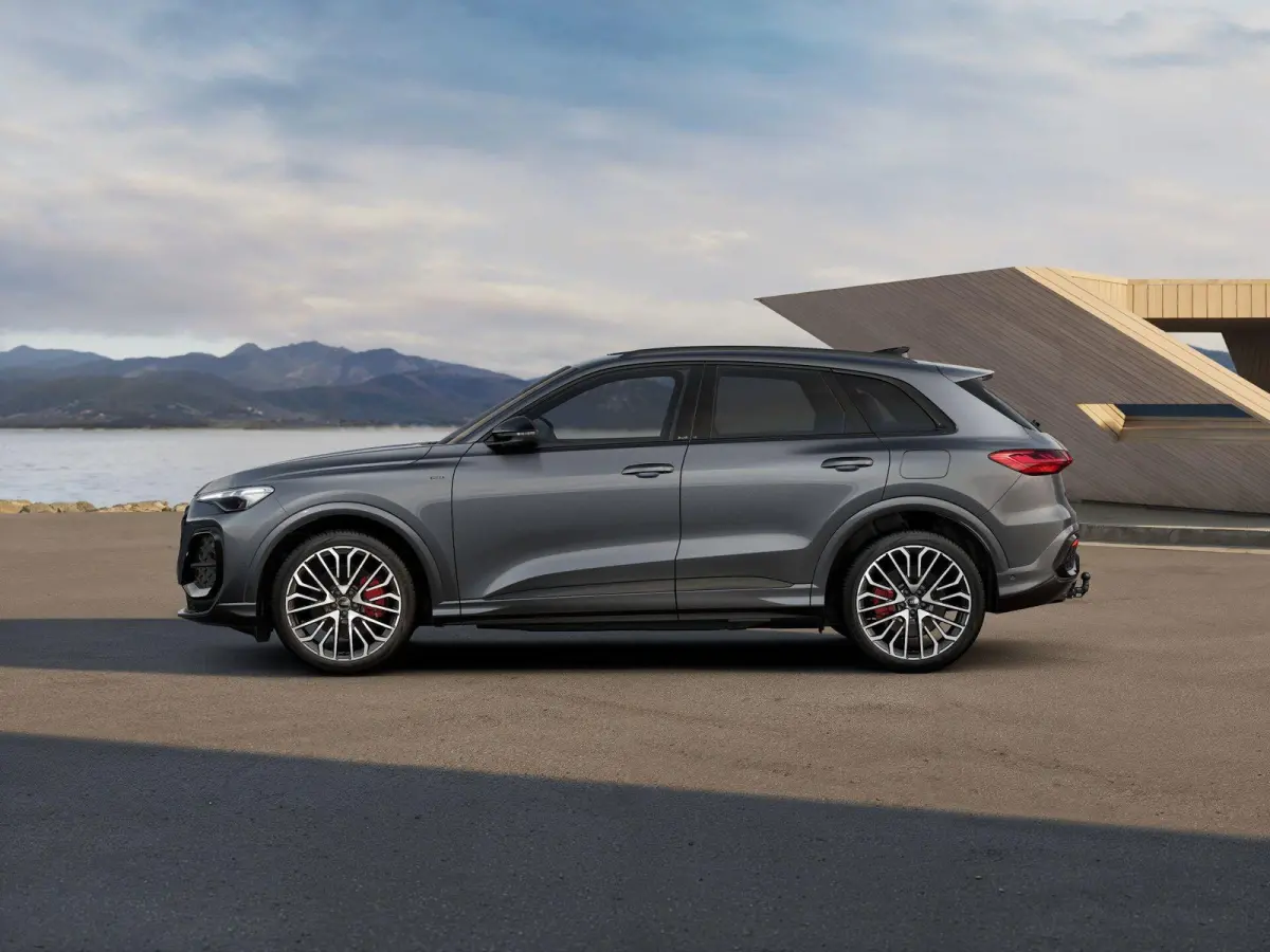 2.0 TFSI e-hybrid quattro S Edition Competition | Head-up Display | Panoramadak