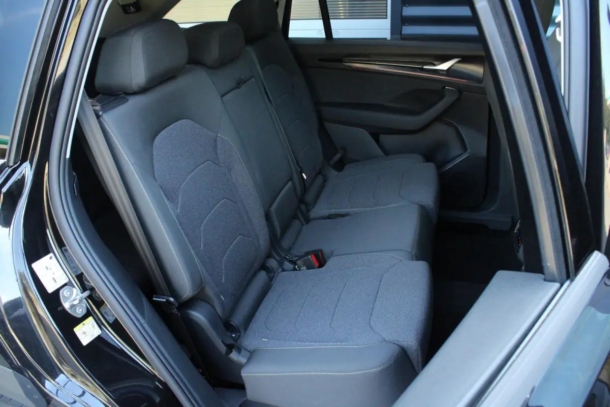 1.5 TSI 150pk MHEV Business Edition 7p. | Panoramadak | LMV 19'' | Trekhaak Uitklapbaar