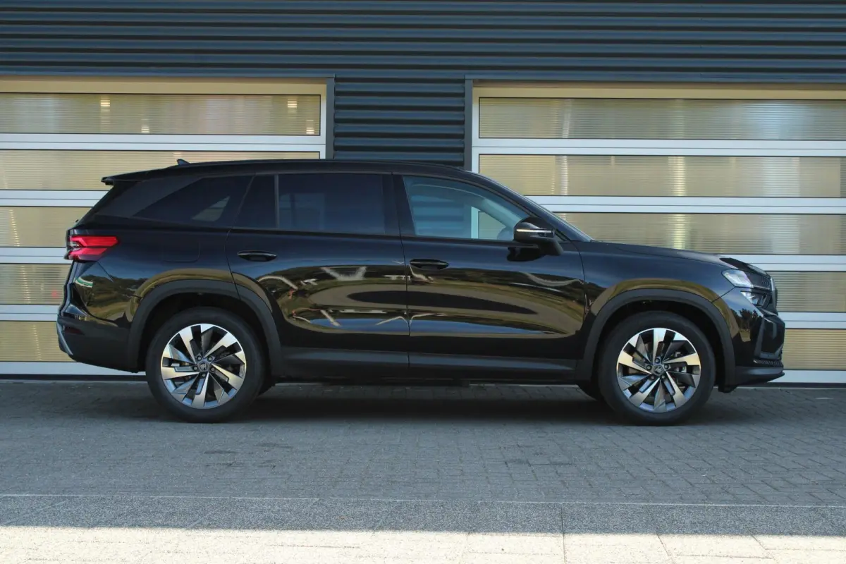 1.5 TSI 150pk MHEV Business Edition 7p. | Panoramadak | LMV 19'' | Trekhaak Uitklapbaar