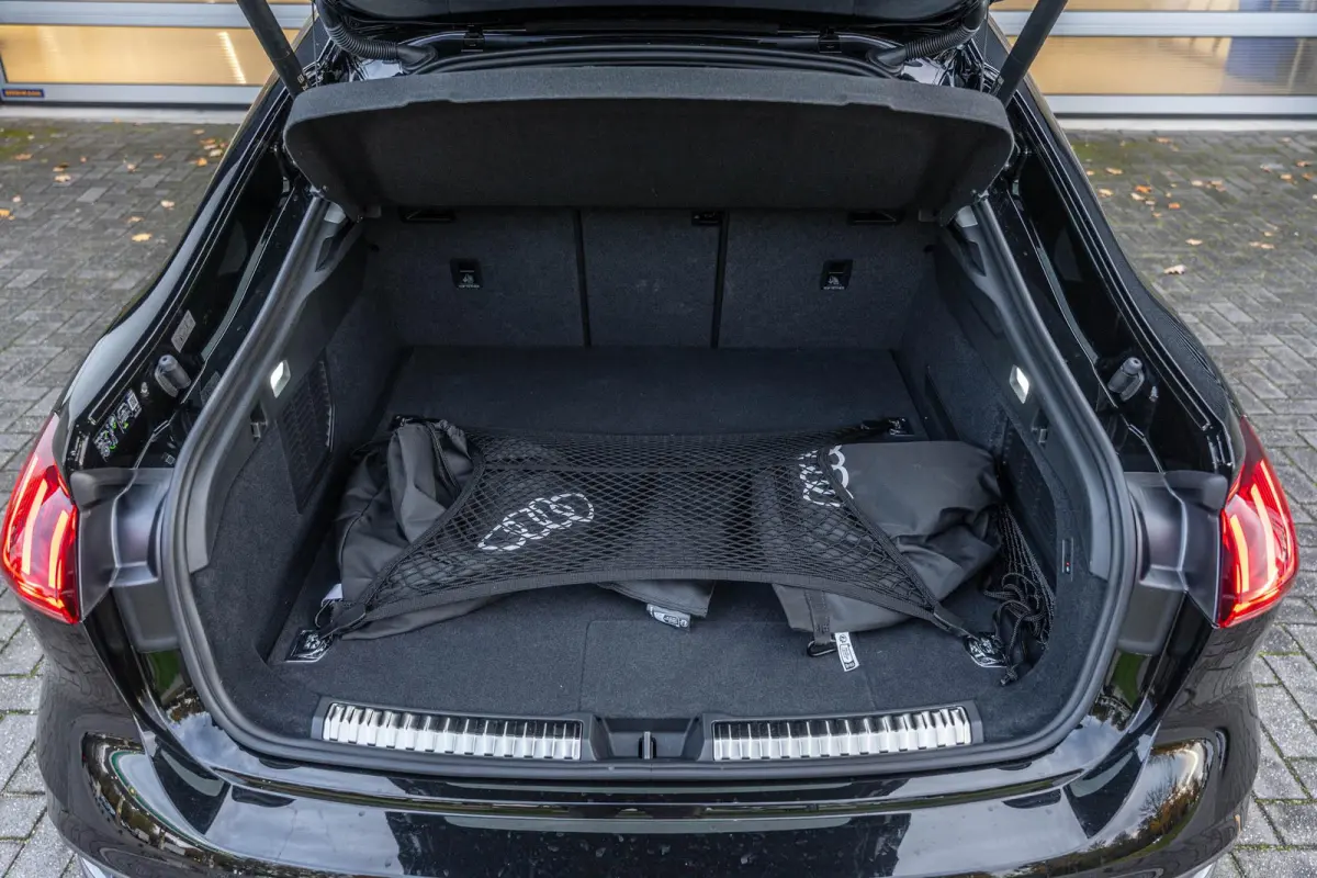 Limousine 2.0 299pk quattro Advanced Edition | Trekhaak Wegklapbaar | Techniek Pakket Plus