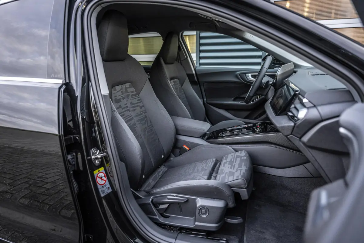 Limousine 2.0 299pk quattro Advanced Edition | Trekhaak Wegklapbaar | Techniek Pakket Plus