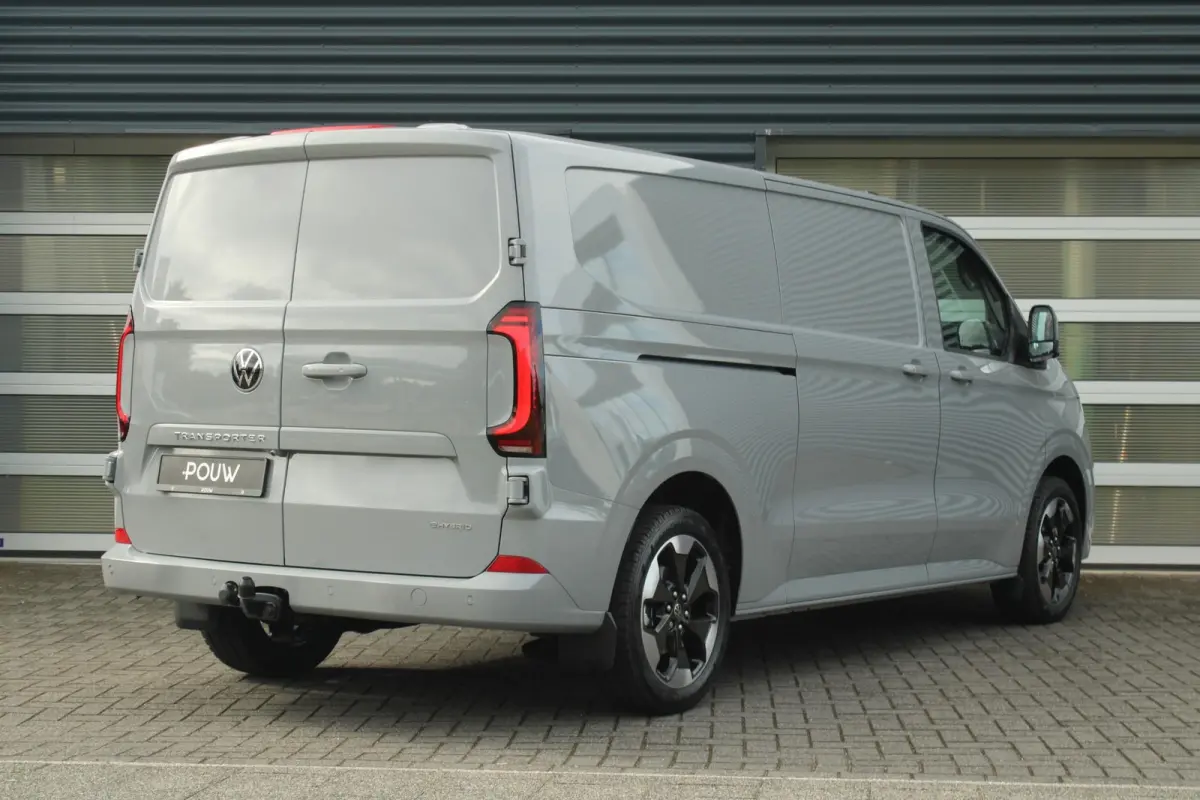 2.5 eHybrid 233pk AUT L2H1 30 Bulli | LMV 19'' | Trekhaak Vast | Houten Laadvloer