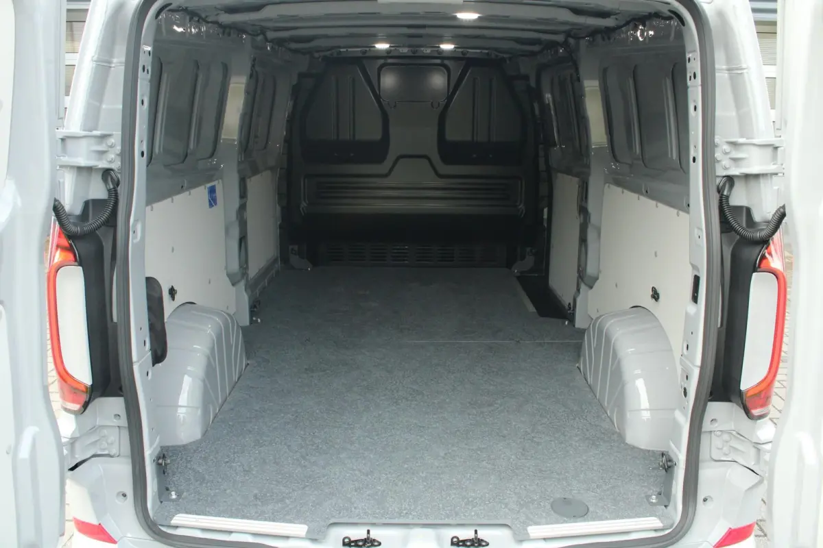 2.5 eHybrid 233pk AUT L2H1 30 Bulli | LMV 19'' | Trekhaak Vast | Houten Laadvloer