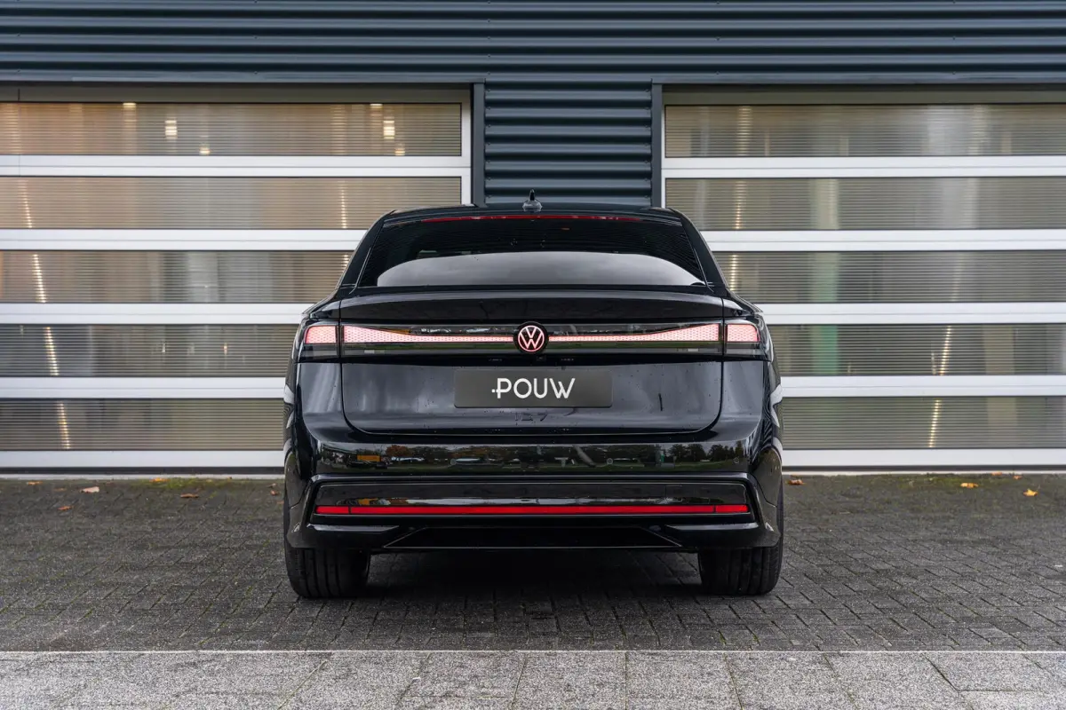 286pk Pro Limited Edition 77 kWh | Trekhaak Wegklapbaar