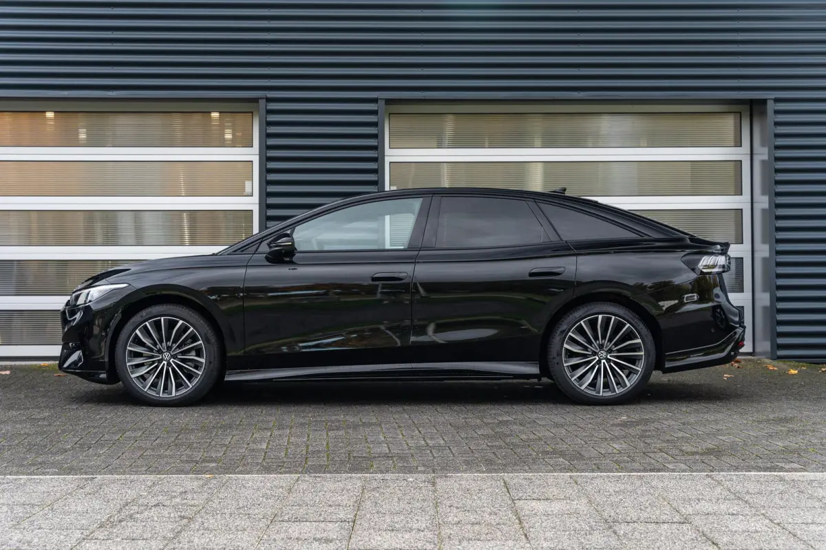 286pk Pro Limited Edition 77 kWh | Trekhaak Wegklapbaar