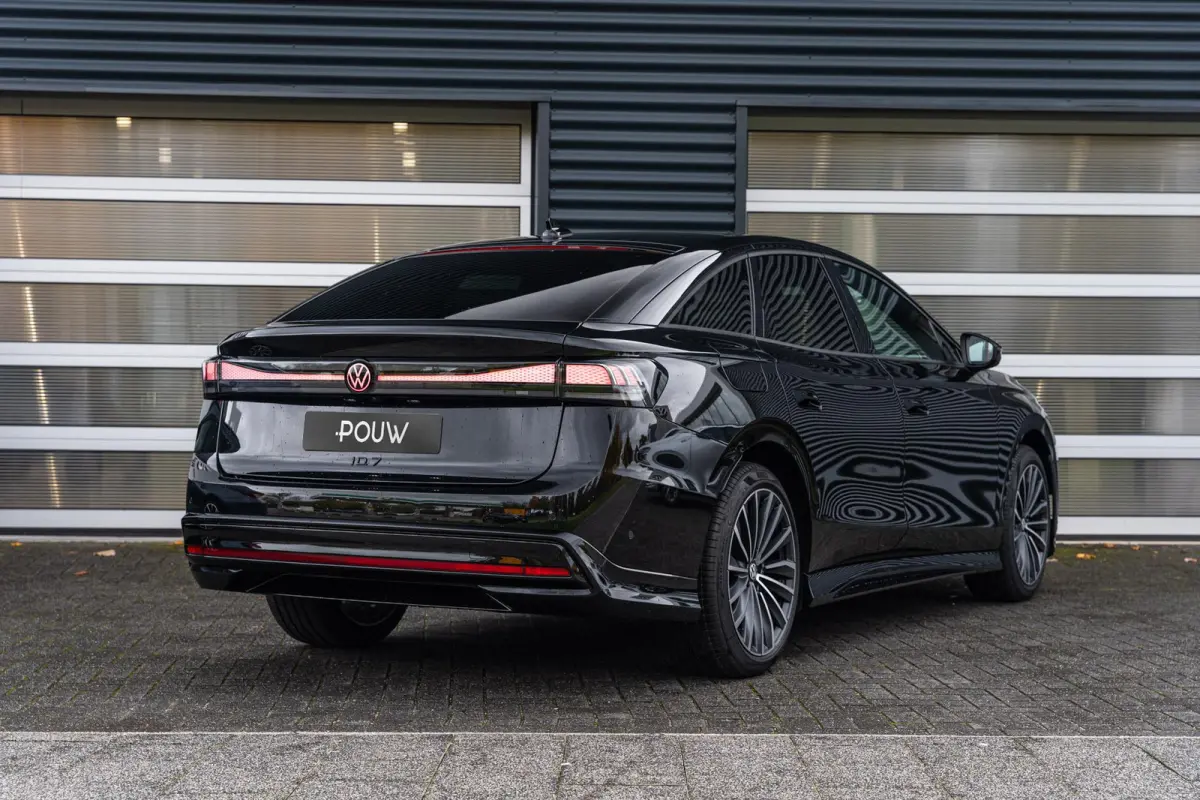 286pk Pro Limited Edition 77 kWh | Trekhaak Wegklapbaar