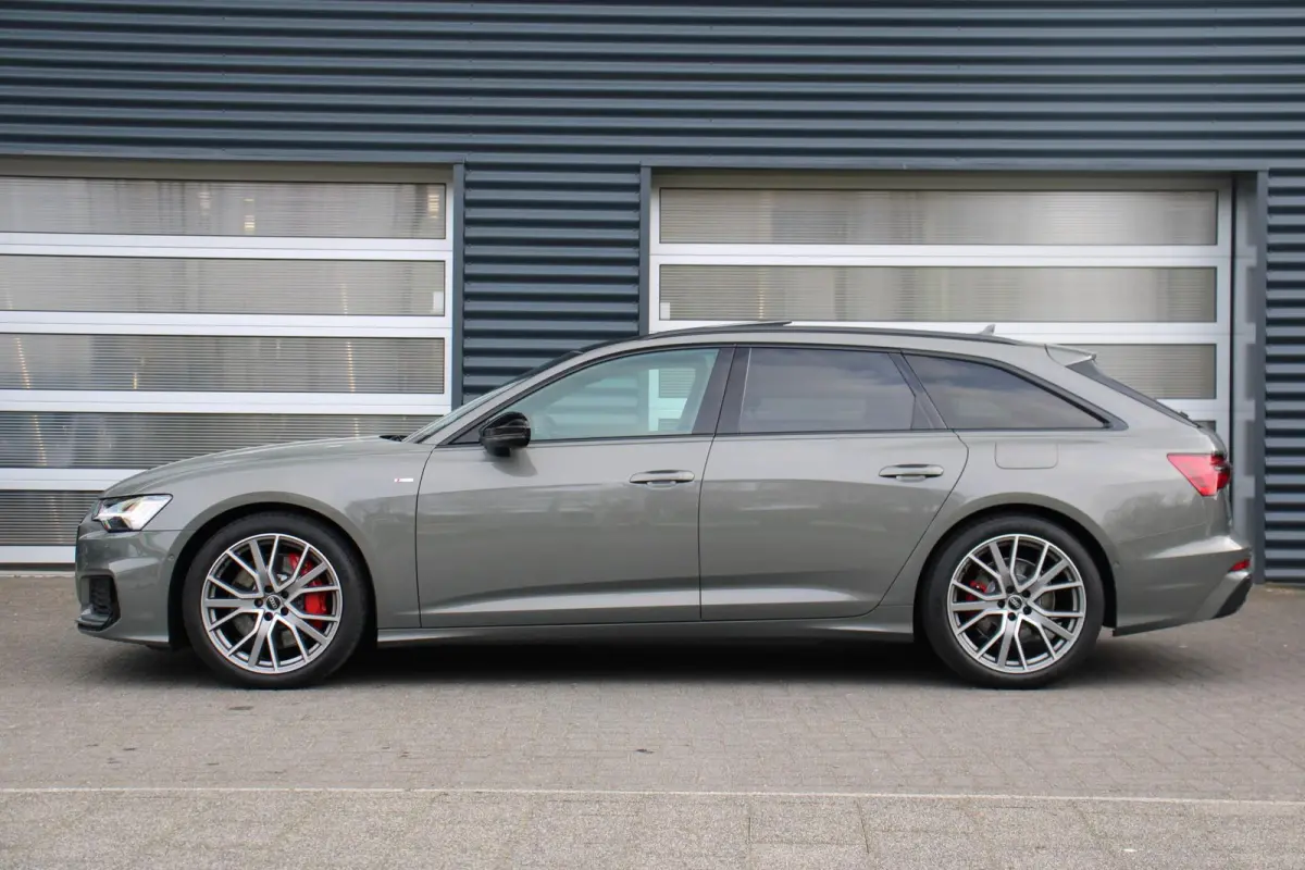 55 TFSIe 367pk quattro Pro Line S Competition | SoH 99% | Panoramadak | Rondomzicht Camera | Stoel + Stuurwielverwarming | Keyless Entry