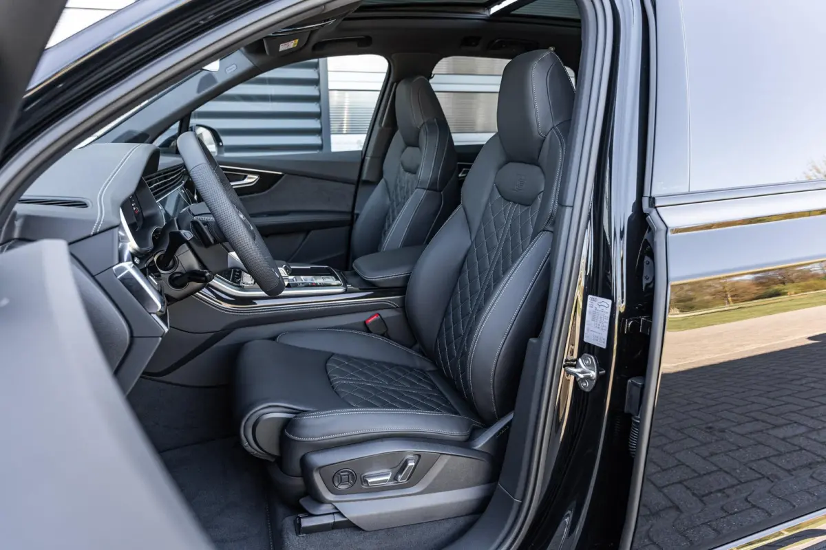 55 TFSI 394pk e quattro Pro Line S | Vierwielbesturing | Panoramadak | Bang & Olufsen Premium 3D