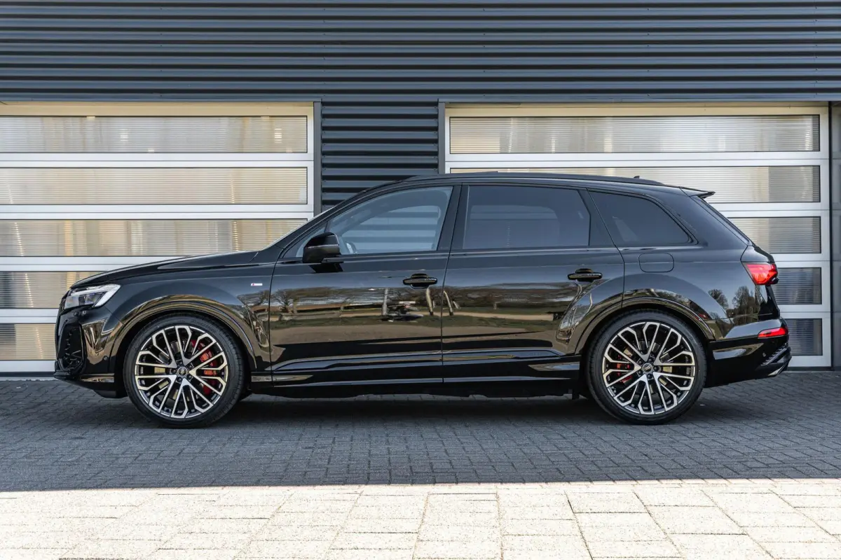 55 TFSI 394pk e quattro Pro Line S | Vierwielbesturing | Panoramadak | Bang & Olufsen Premium 3D
