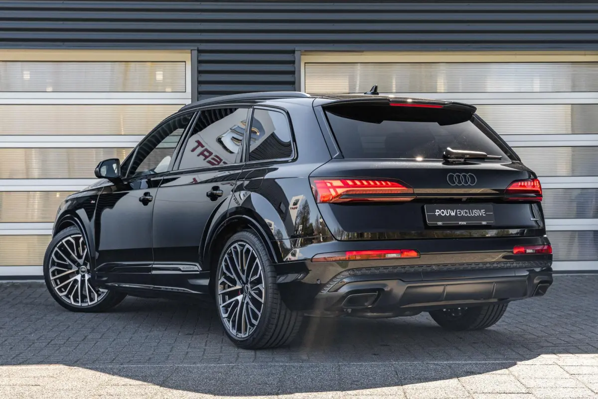 55 TFSI 394pk e quattro Pro Line S | Vierwielbesturing | Panoramadak | Bang & Olufsen Premium 3D