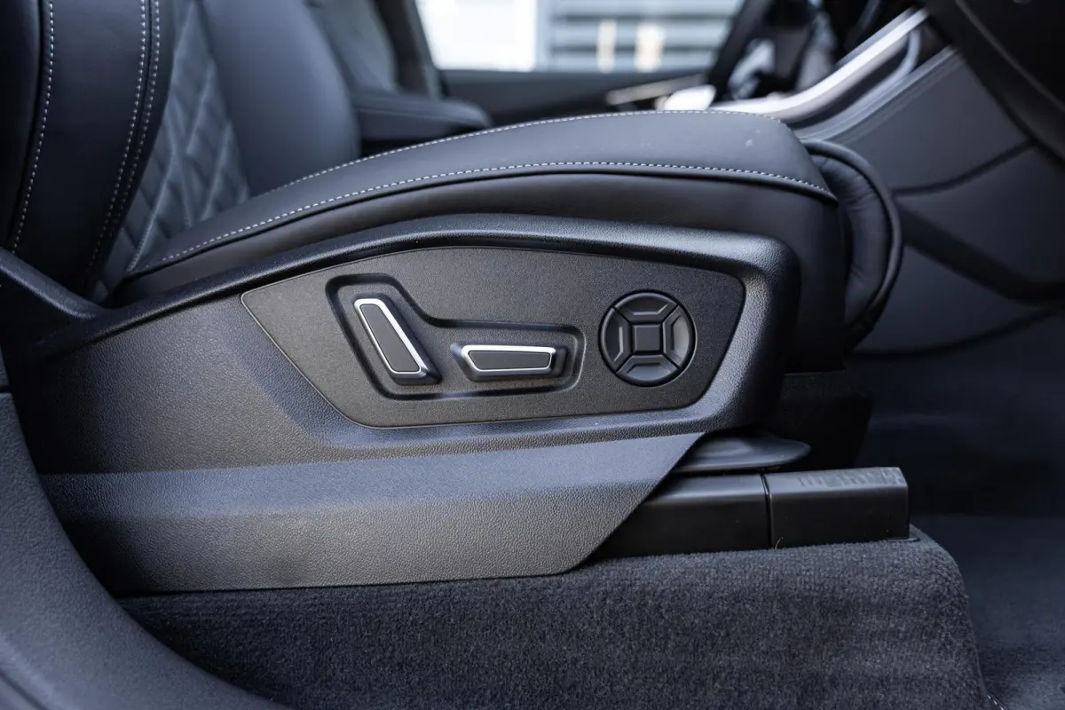 55 TFSI 394pk e quattro Pro Line S | Vierwielbesturing | Panoramadak | Bang & Olufsen Premium 3D