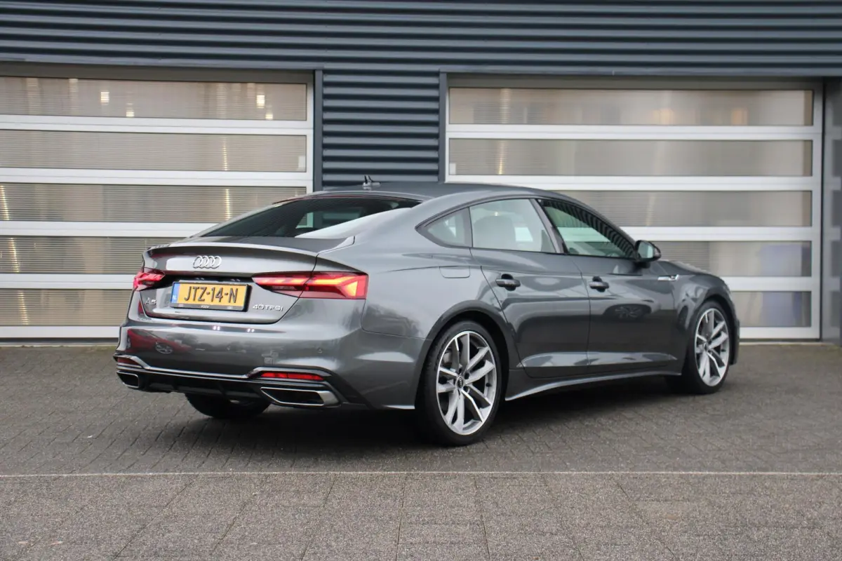40 TFSI 204pk S-tronic S Edition | Lederen Sportstoelen | Achteruitrijcamera | Stoelverwarming | Keyless | Dodehoek Sensor | Apple Carplay & Android Auto