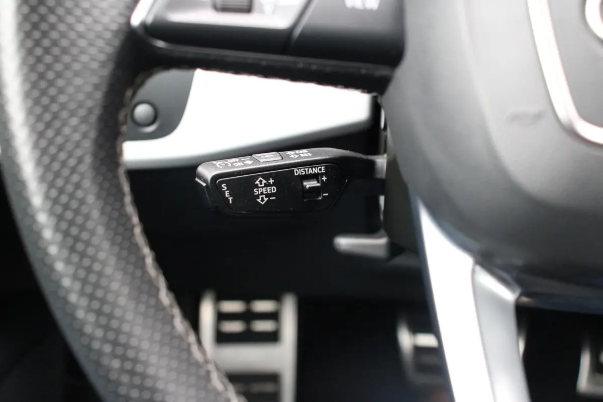 40 TFSI 204pk S-tronic S Edition | Lederen Sportstoelen | Achteruitrijcamera | Stoelverwarming | Keyless | Dodehoek Sensor | Apple Carplay & Android Auto