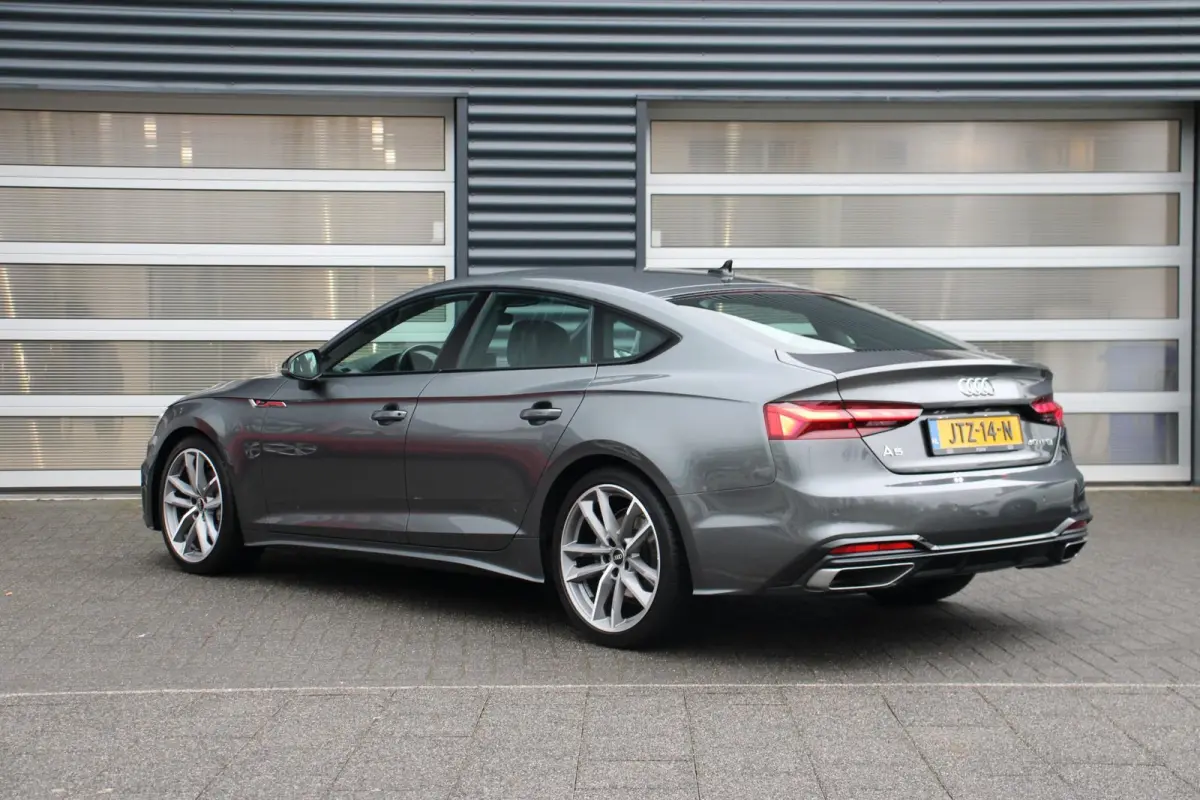 40 TFSI 204pk S-tronic S Edition | Lederen Sportstoelen | Achteruitrijcamera | Stoelverwarming | Keyless | Dodehoek Sensor | Apple Carplay & Android Auto