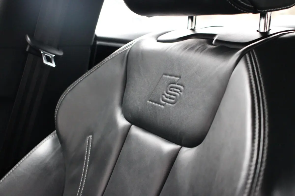 40 TFSI 204pk S-tronic S Edition | Lederen Sportstoelen | Achteruitrijcamera | Stoelverwarming | Keyless | Dodehoek Sensor | Apple Carplay & Android Auto