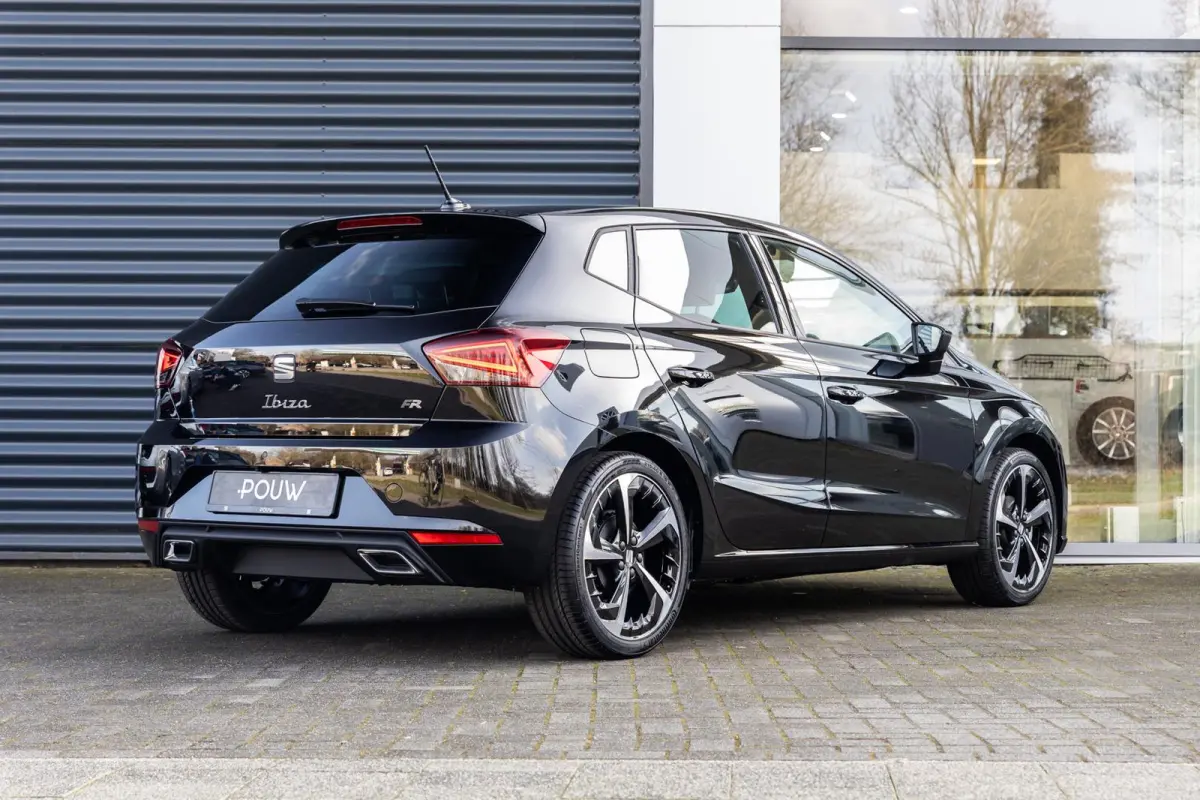 1.0 EcoTSI 95pk FR Business Connect | 18" Velgen | Apple Carplay/Android Auto