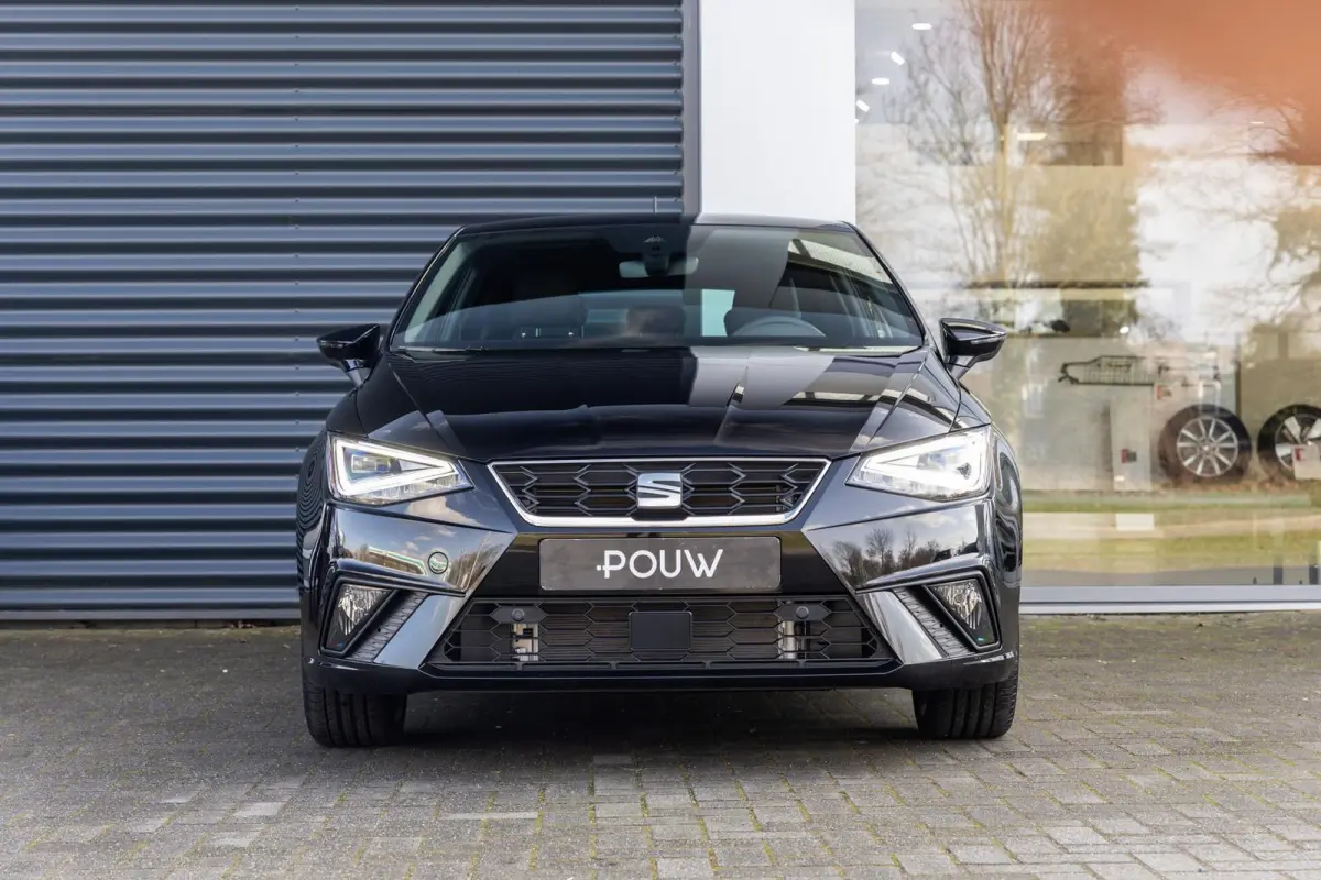 1.0 EcoTSI 95pk FR Business Connect | 18" Velgen | Apple Carplay/Android Auto