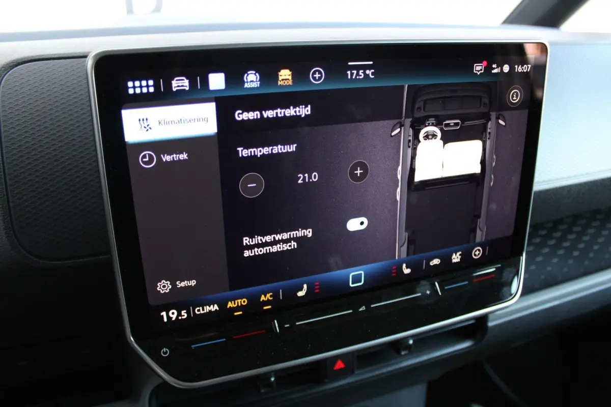 286pk 79 kWh | Trekhaak Wegklapbaar | Spoiler | 19" Velgen