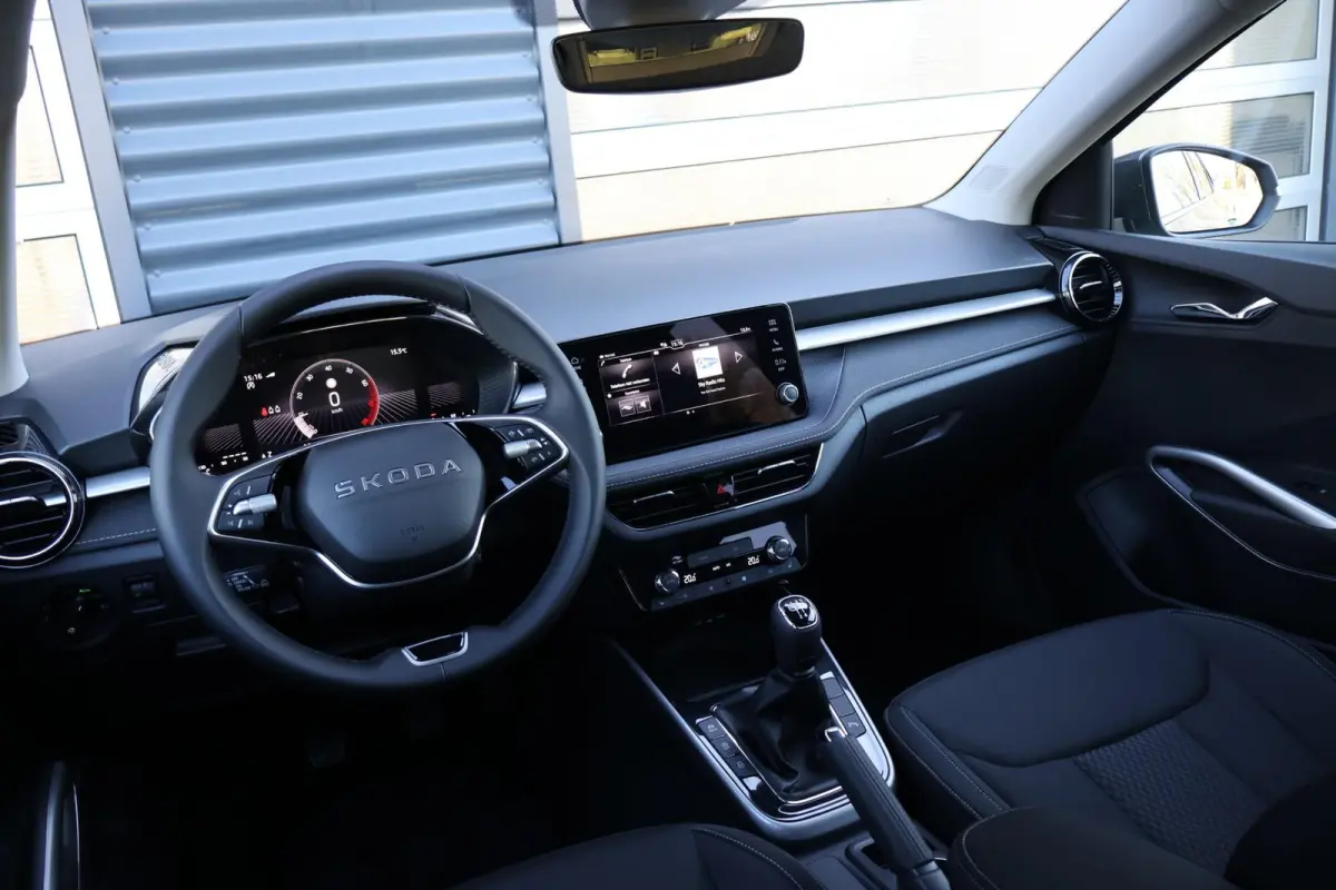 1.0 TSI Business Edition | Travel Pakket | Stoelverwarming