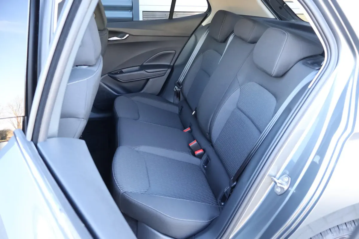 1.0 TSI Business Edition | Travel Pakket | Stoelverwarming