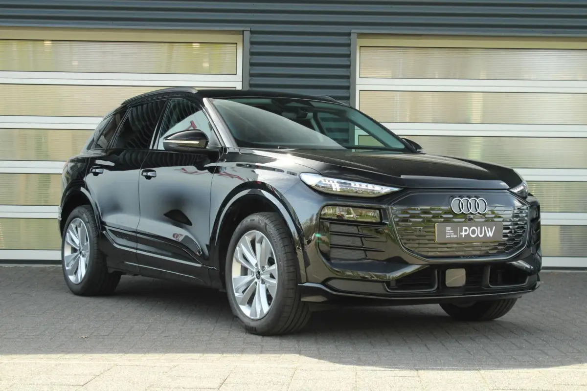 252pk Launch Edition 83 kWh | Tech Pakket | Sportstoelen
