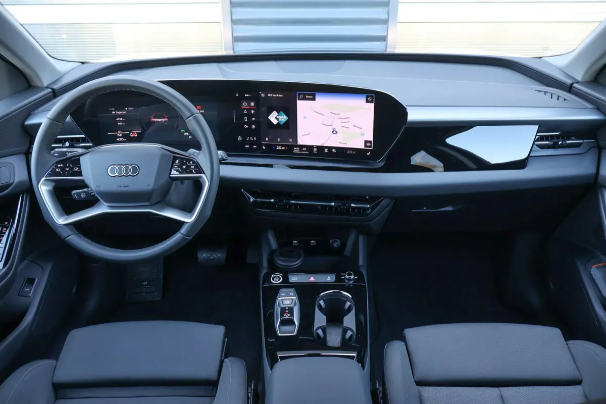 252pk Launch Edition 83 kWh | Tech Pakket | Sportstoelen
