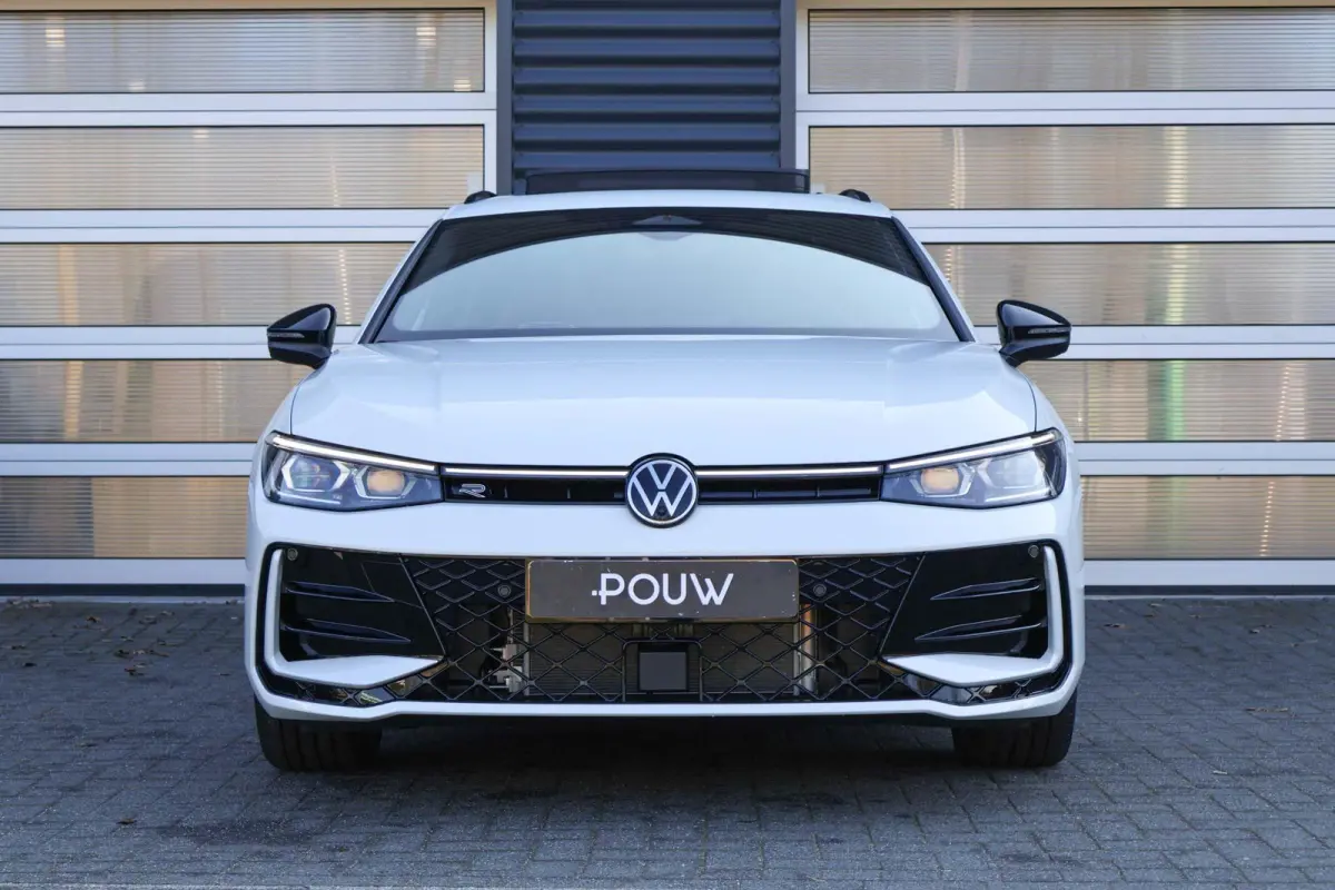 1.5 eTSI 150pk DSG R-Line Edition | Panoramdak | Black Style | Harman Kardon