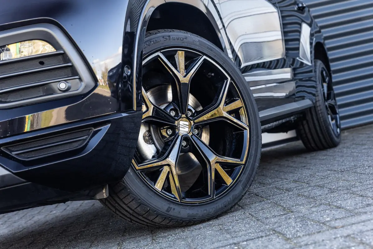 1.5 TSI 150pk DSG FR Business Intense | Panoramadak | Exclusive 19 Inch