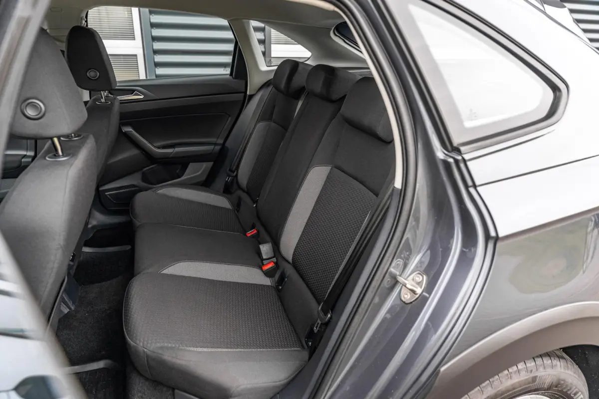 1.0 TSI 110pk DSG Life Business | Trekhaak Afneembaar | Stoelverwarming | Aple Carplay & Android Auto