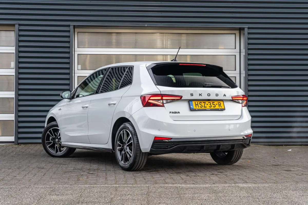 1.0 TSI 115pk DSG Monte Carlo | Voorstoelen Verwarmd | Apple Carplay/ Android Auto | Camera Achter | Cruise Control Adaptief