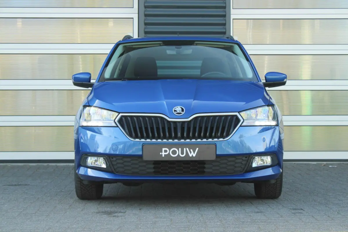 1.0 TSI 95pk Ambition | All Seasonbanden | Parkeersensoren Achter |  Navigatie | Apple CarPlay/ Android Auto