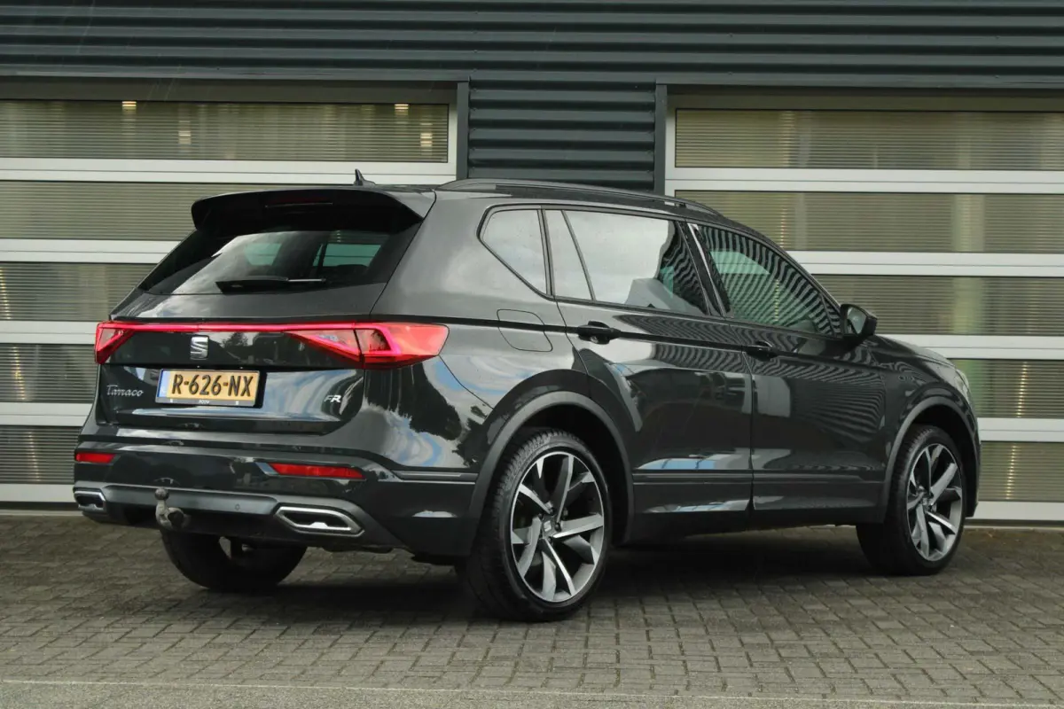 1.5 TSI 150pk DSG FR Business | Trekhaak | Elekt. Verstelbare Bestuurdersstoel | Navigatie | Camera Achter | Apple CarPlay/ Android Auto