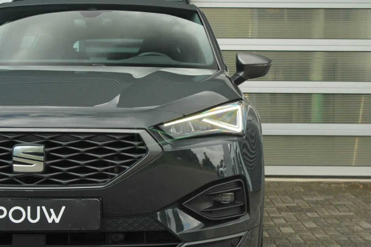 1.5 TSI 150pk DSG FR Business | Trekhaak | Elekt. Verstelbare Bestuurdersstoel | Navigatie | Camera Achter | Apple CarPlay/ Android Auto