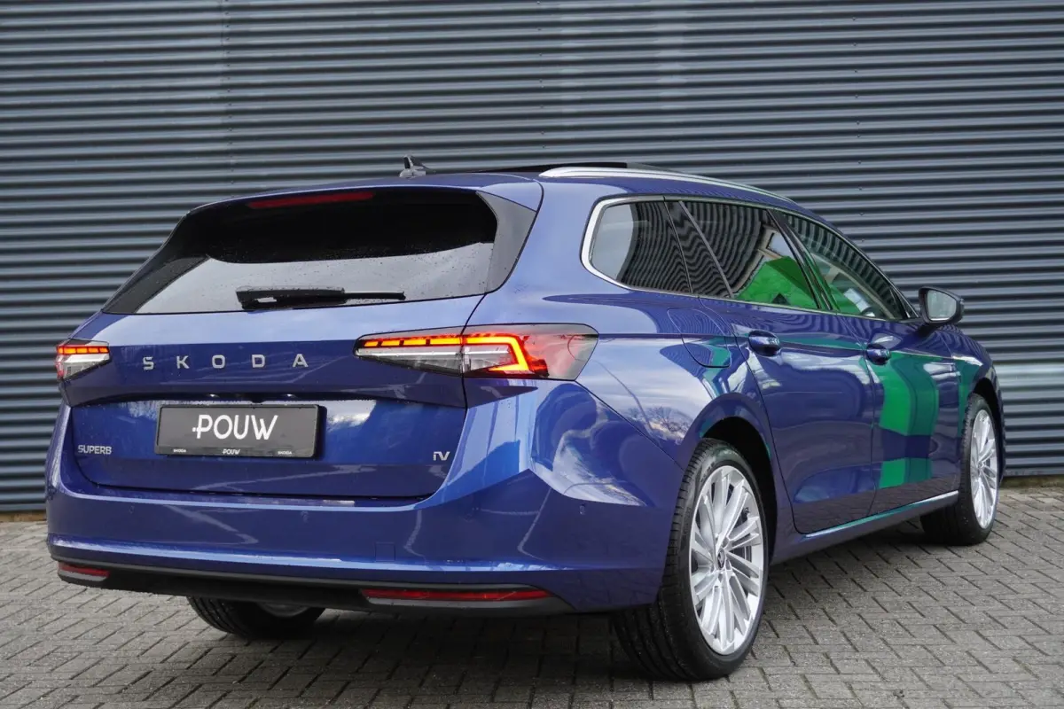 1.5 TSI 204pk PHEV Business Edition | Winter Pakket | 19" Velgen