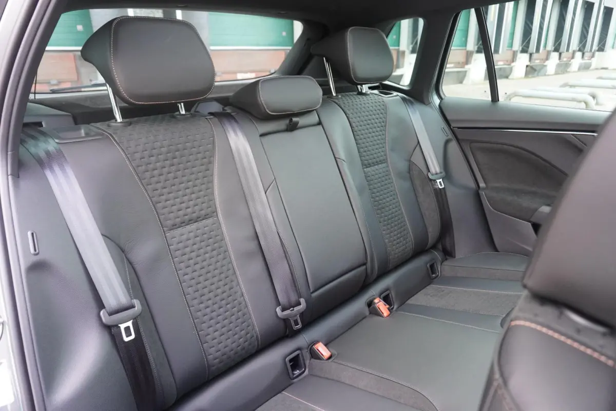 1.0 TSI 115pk DSG Business Edition | Stoelen Pakket | Optie Pakket