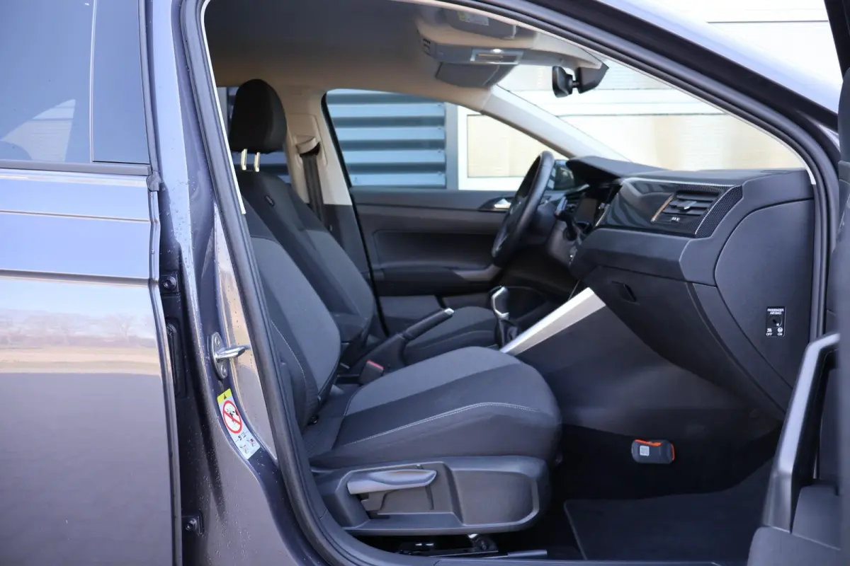 1.0 TSI 116pk Life Edition | Apple Carplay/Android Auto | Climatronic | Travel Assist