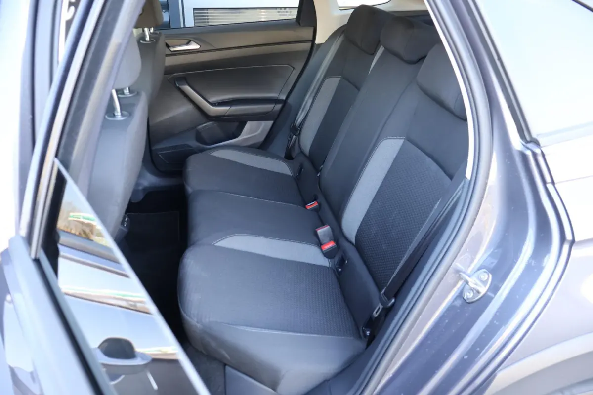 1.0 TSI 116pk Life Edition | Apple Carplay/Android Auto | Climatronic | Travel Assist