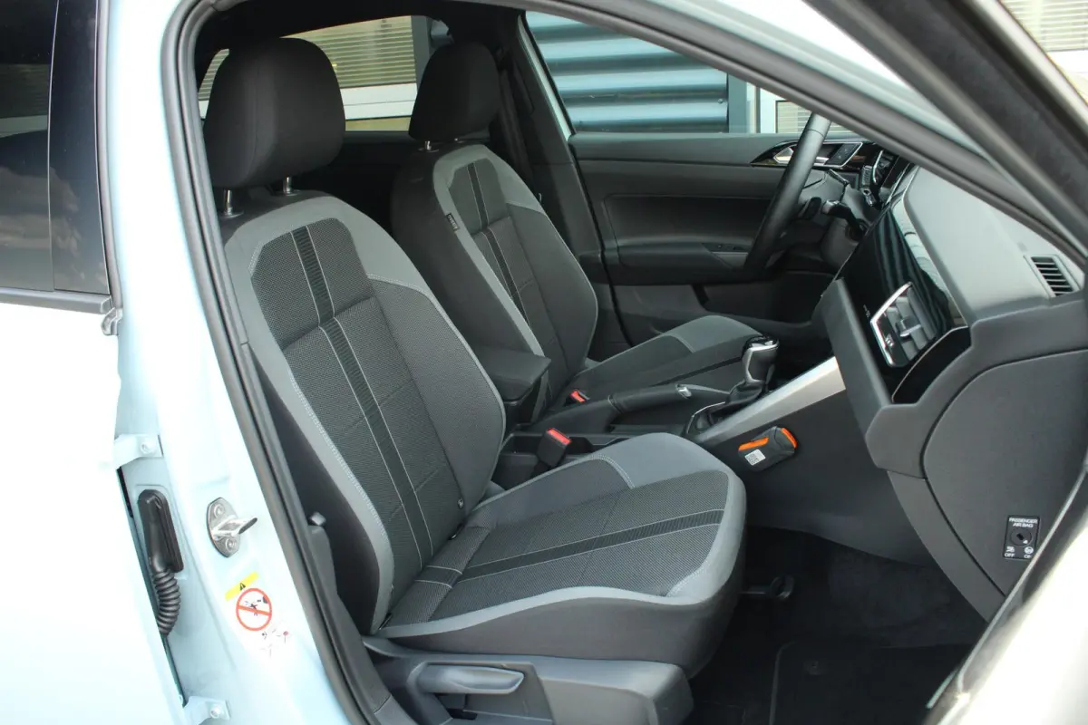 1.0 TSI 95pk DSG 50 Edition | Panoramadak | Stoelverwarming