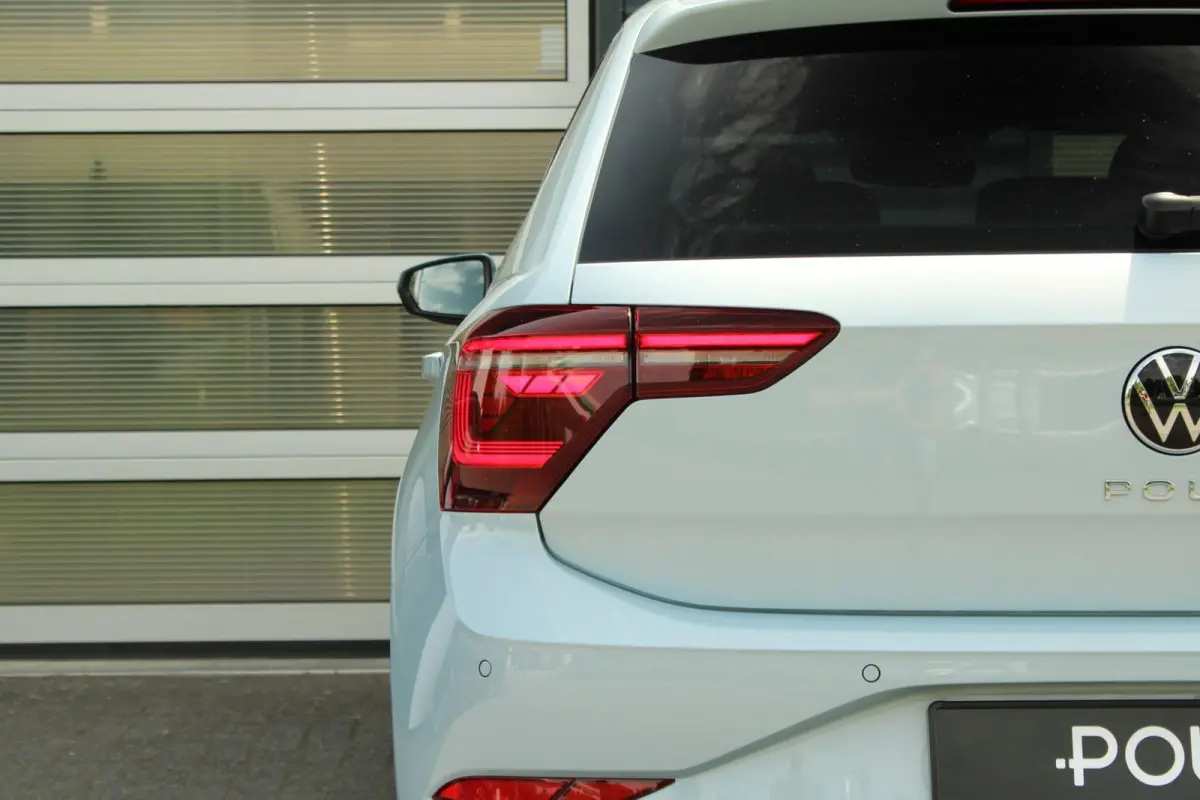 1.0 TSI 95pk DSG 50 Edition | Panoramadak | Stoelverwarming