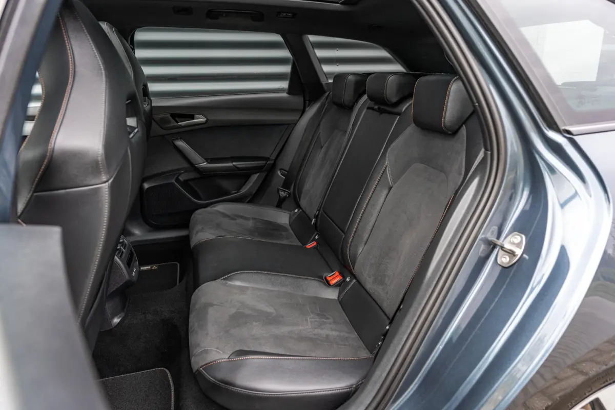 1.5 TSI e-Hybrid 204pk Business | SoH 100% | Panoramadak | Bestuurdersstoel Elekt. | Keyless Entry | Sennheiser Audio | Elektr. Achterklep |