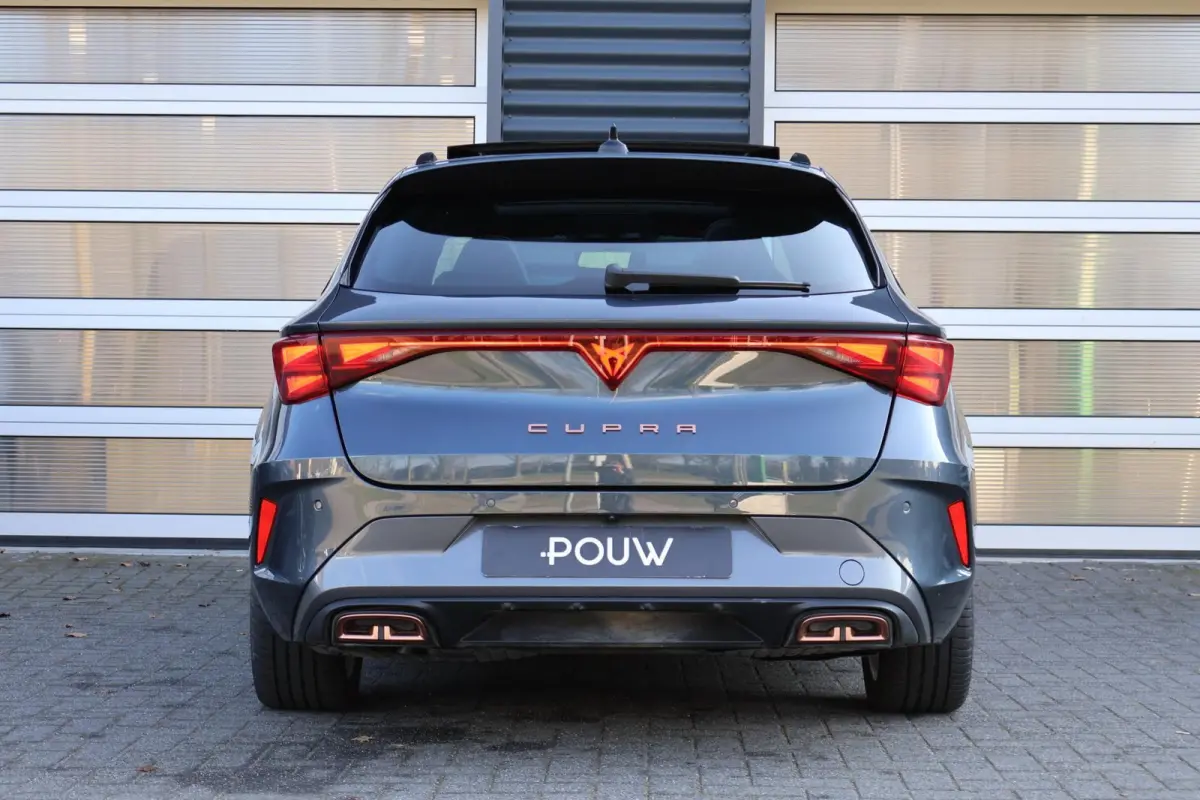 1.5 TSI e-Hybrid 204pk Business | SoH 100% | Panoramadak | Bestuurdersstoel Elekt. | Keyless Entry | Sennheiser Audio | Elektr. Achterklep |