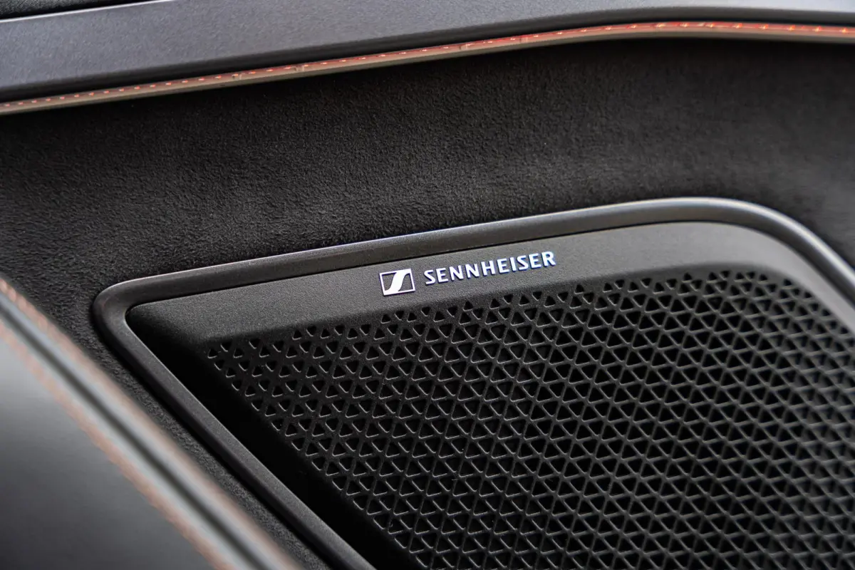1.5 TSI e-Hybrid 204pk Business | SoH 100% | Panoramadak | Bestuurdersstoel Elekt. | Keyless Entry | Sennheiser Audio | Elektr. Achterklep |