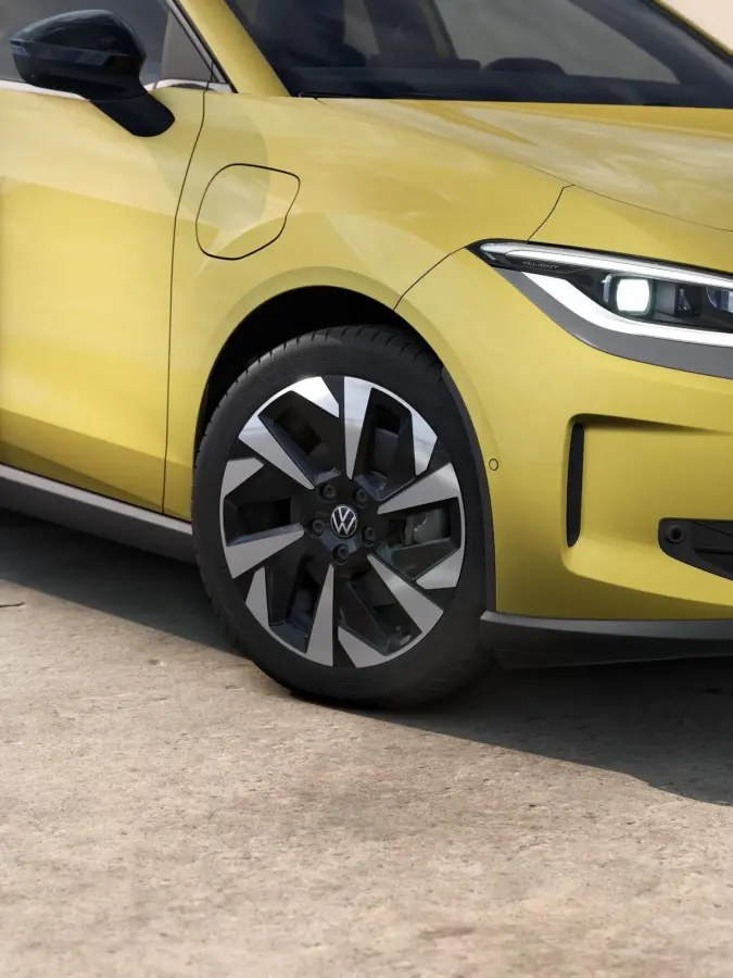 Style First Edition 211pk 52 kWh | LMV 18'' | Apple Carplay/Android Auto