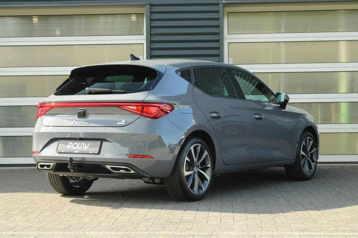1.5 TSI 204pk DSG e-Hybrid FR Business | LMV 18'' | Trekhaak Uitklapbaar