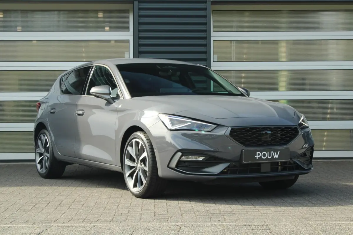 1.5 TSI 204pk DSG e-Hybrid FR Business | LMV 18'' | Trekhaak Uitklapbaar