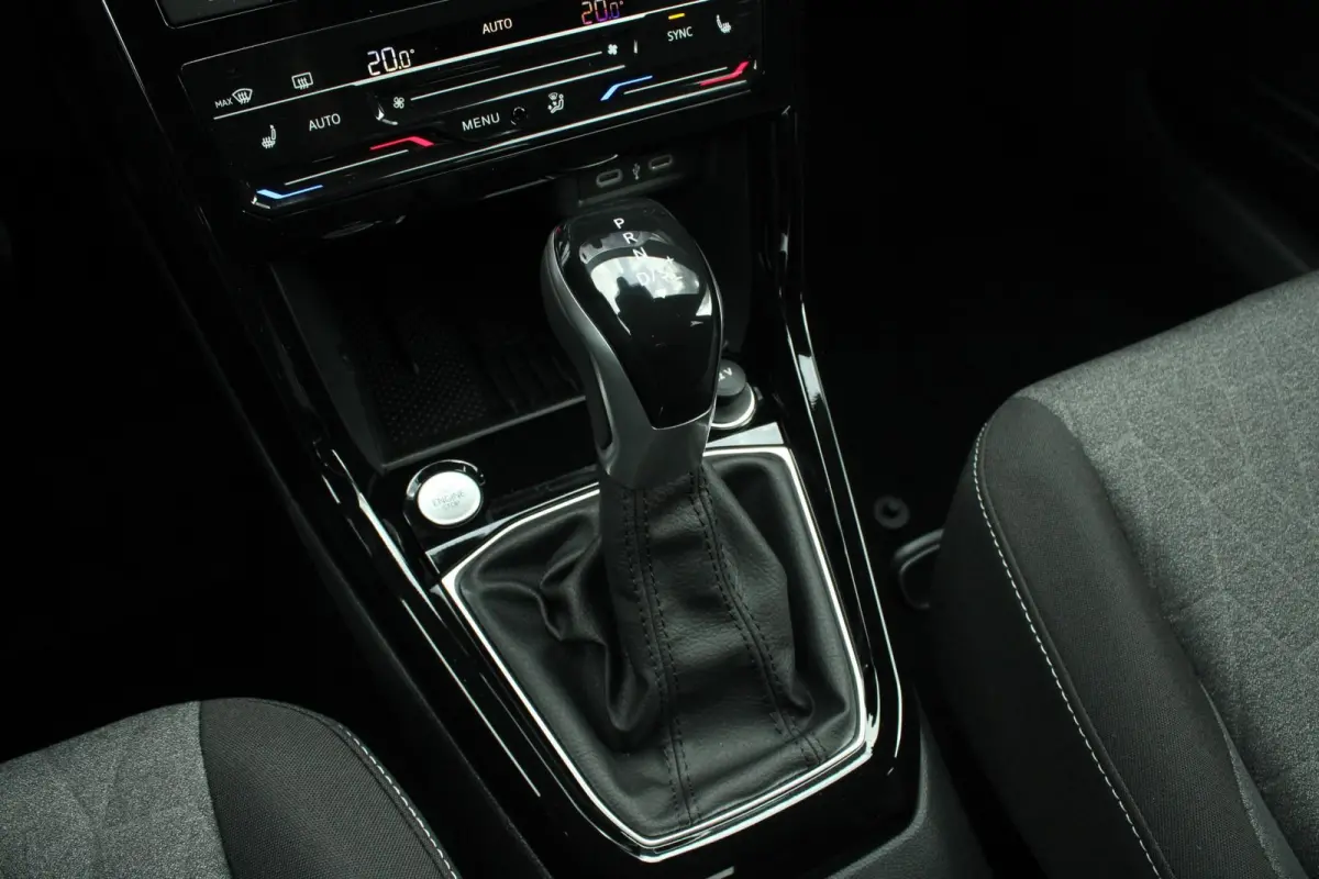 1.0 TSI 115pk DSG Life Edition | Climate Control | Trekhaak Wegklapbaar