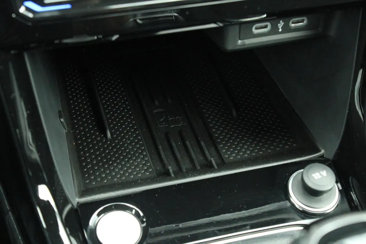 1.0 TSI 115pk DSG Life Edition | Climate Control | Trekhaak Wegklapbaar