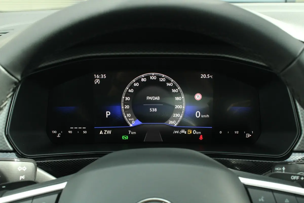 1.0 TSI 115pk DSG Life Edition | Climate Control | Trekhaak Wegklapbaar