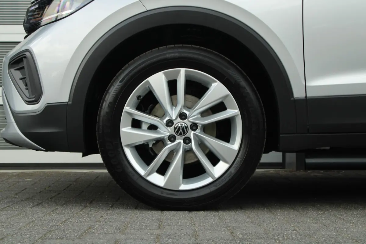 1.0 TSI 115pk DSG Life Edition | Climate Control | Trekhaak Wegklapbaar