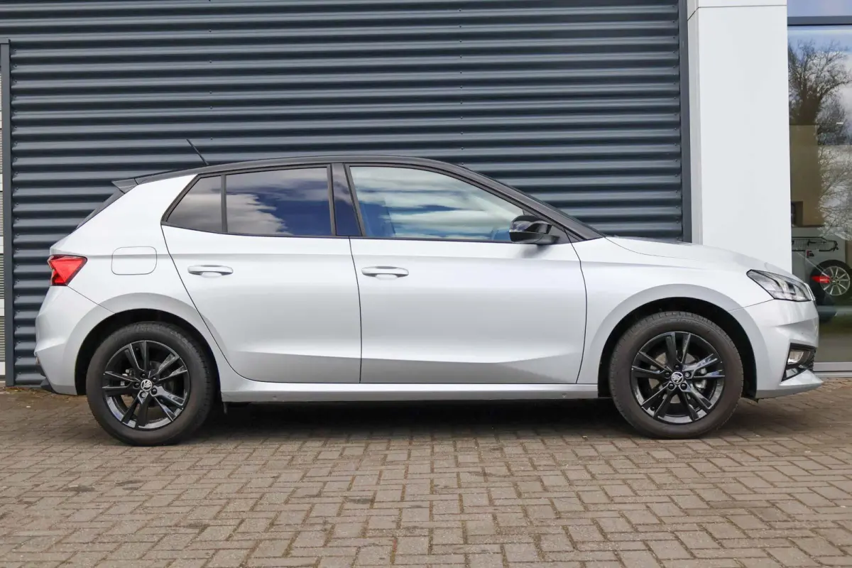 1.0 TSI 95pk Business Edition | Camera | Cruise Control | Android Auto / Apple CarPlay | Verwarmbare Voorstoelen